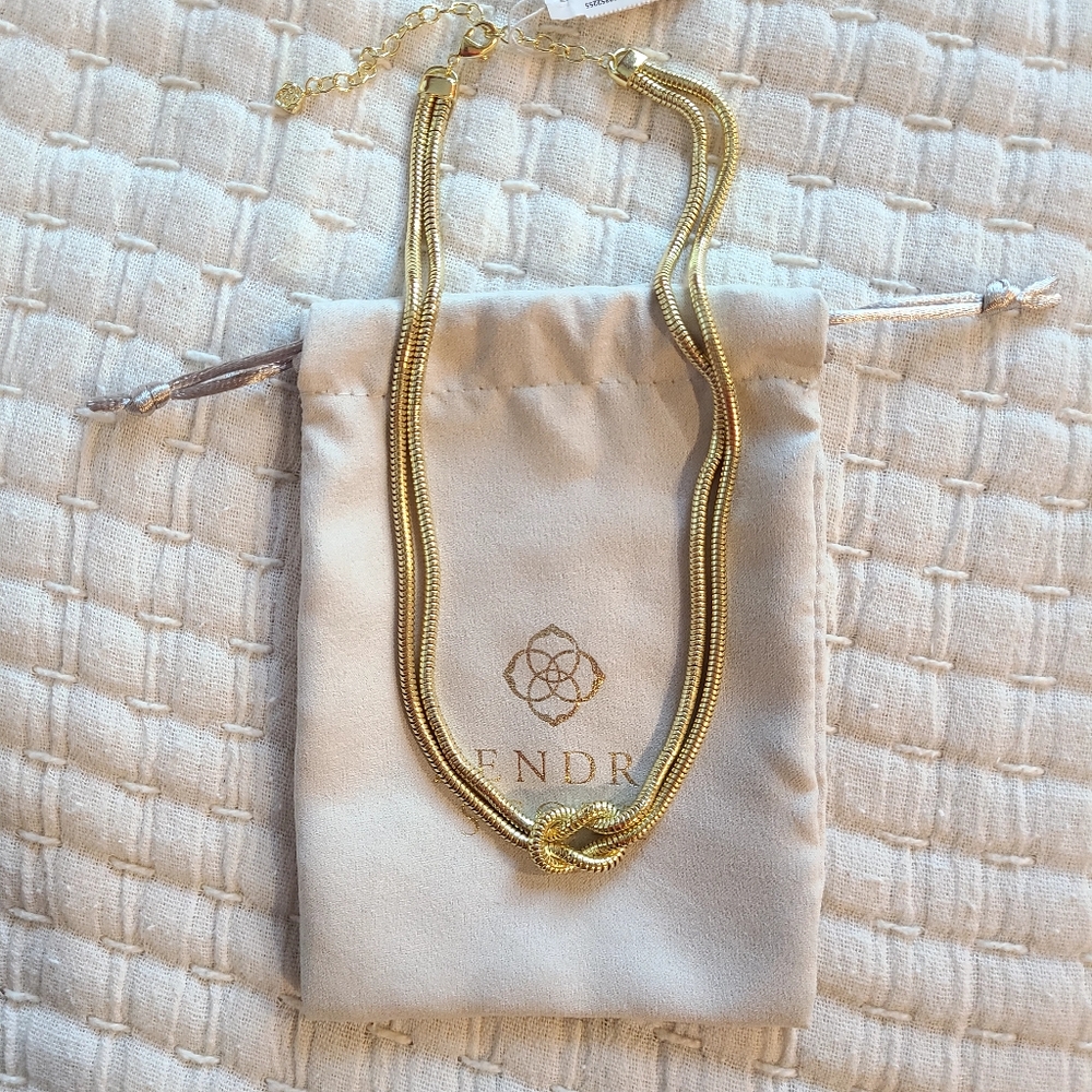 Annie Kendra Scott Necklace